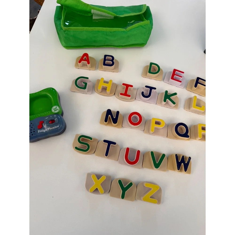 LeapFrog Fridge Phonics Magnetic Letter Set with Storage Bag Missing Letter C, M